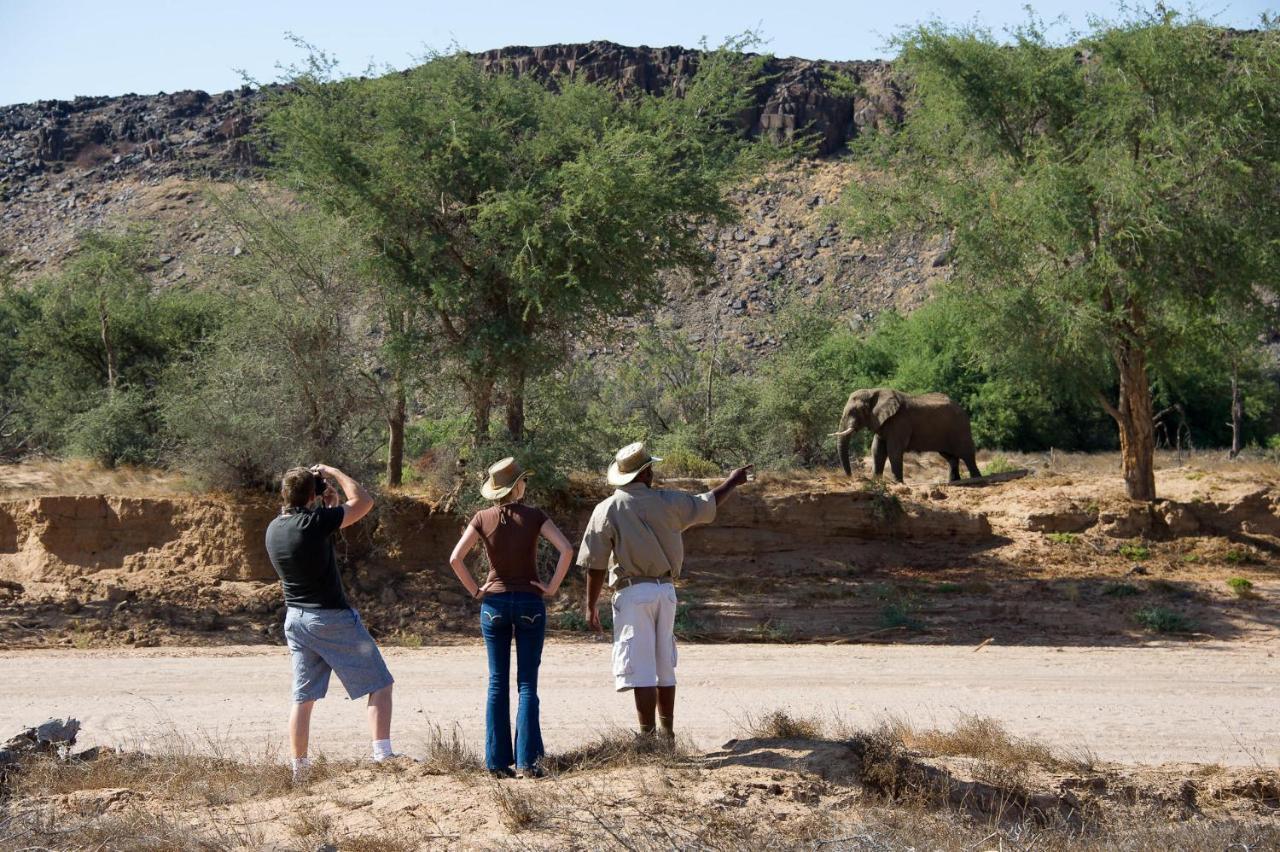 Wilderness Safaris Damaraland Camp Villa Twyfelfontein Exterior photo